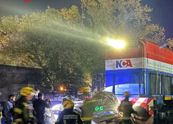 Cañada de Gómez: un remis fue embestido por la formación de tren