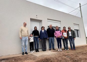 Se entregó la vivienda 259 del PROMUVI