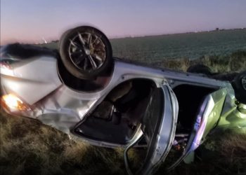 Accidente en Ruta 9: un automóvil sufrió un vuelco en solitario