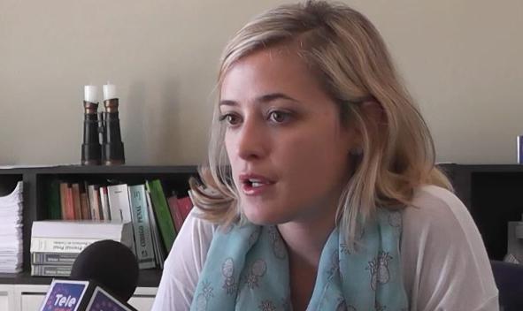 Generan dudas situaciones tales como que el bebé no tiene ningún tipo de golpe ni moretones y sin embargo en la autopsia aparece como que hubo una caída sobre superficie lisa”