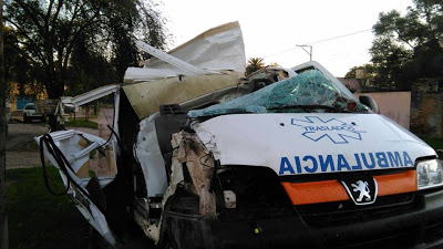 En un choque entre ambulancia y camión, falleció el acompañante de la paciente oriundo de Colonia Italiana