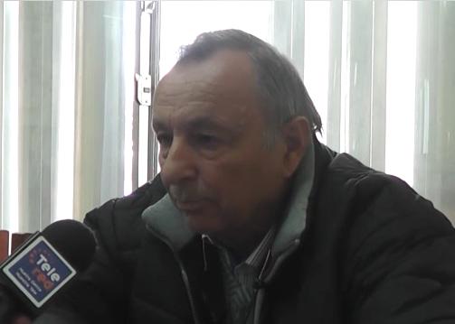 Se complican las tareas en el vertedero Municipal por falta de una maquinaria