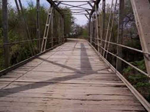 Peligro con el  puente de Monte Leña