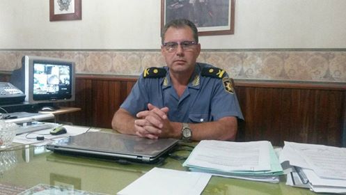 Luego de 30 años de servicio, el comisario Juan Carlos Suárez dejó la jefatura de la URIII