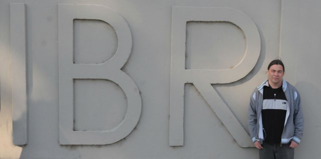 Científicos rosarinos y un hallazgo que cambia la manera de poner freno a las superbacterias