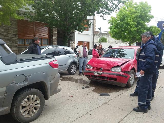 Choque múltiple en Alem entre Yrigoyen y O ´Higgins