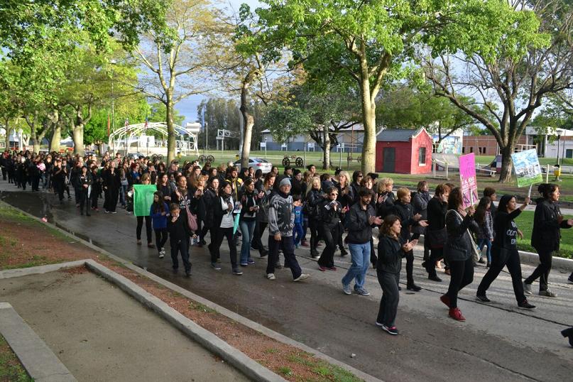 Marcos Juárez también dijo presente en la marcha Ni una Menos
