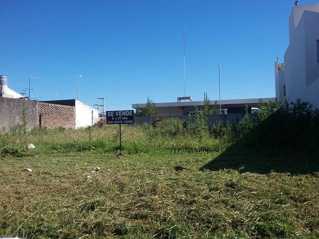 Estela Heredia: Creo que el terreno de calle Rivadavia se perdió ya que al estar en comodato tiene obligaciones y pasó el tiempo y no se hizo nada”