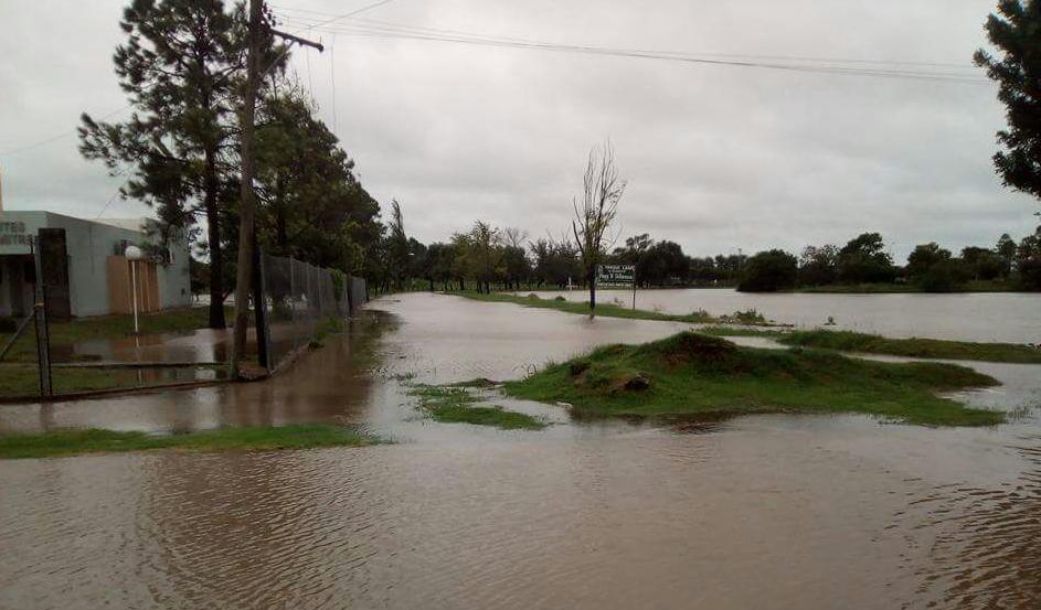 Defensa Civil receptó 38 reclamos luego de los 110 milímetros en la Ciudad