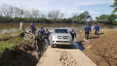 En San José de la Esquina encontraron el cuerpo sin vida de un hombre de 36 años que fue arrastrado por la corriente en el rio en Cruz Alta