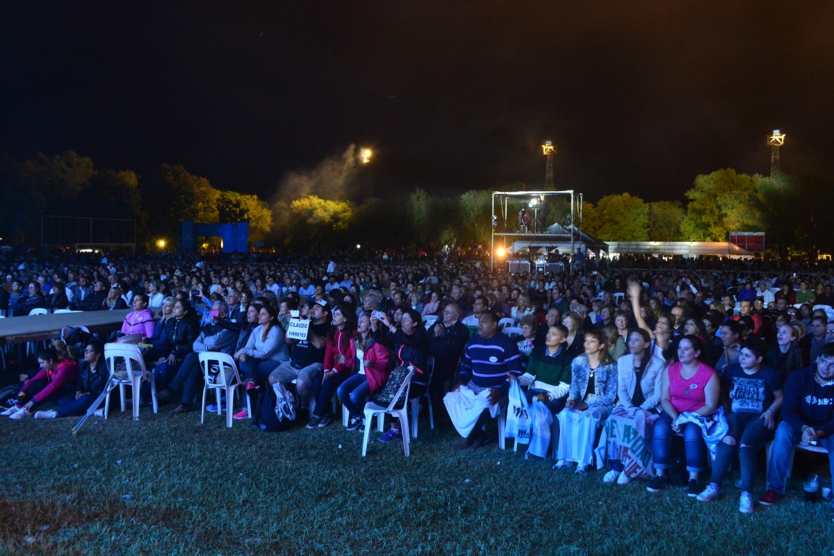 Multitudinario Show de Soledad Pastorutti en la Fiesta Nacional del Trigo