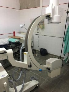 El nuevo arco en C del Hospital Abel Ayerza no estaría funcionamiento por falta de médicos traumatólogos