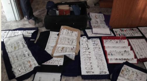 General Roca, detención de un automóvil  y secuestro de alhajas