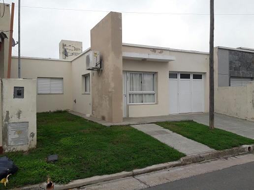 Robo de una notebook y un maletín con 15 mil pesos en el domicilio de Alberto Calcaterra