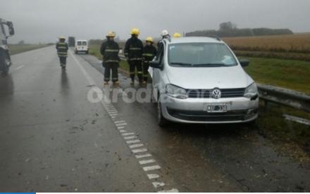 Accidentes de tránsito en autopista en Cañada de Gómez y sobre ruta 91 en Bustinza