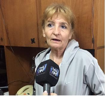 La verdad es que no sé de donde aparecieron, ya que no vi ni escuché la moto”