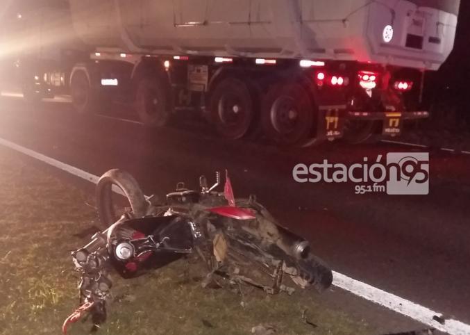 Bell Ville.- Un motociclista perdió la vida en un choque frontal con un camión