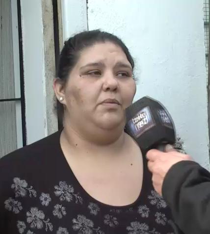 Vecina de Villa Argentina hace comida para personas carenciadas o en situación de calle