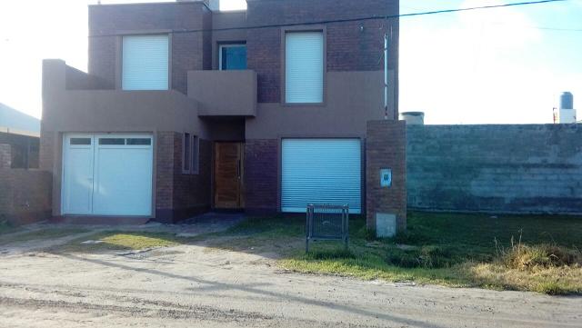 Una mujer fue sorprendida por un vecino saltando un tapial de una vivienda en calle Belgrano y Lavalle