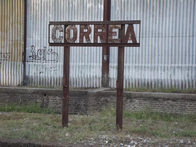 Correa.- Les robaron de su propia habitación mientras dormían