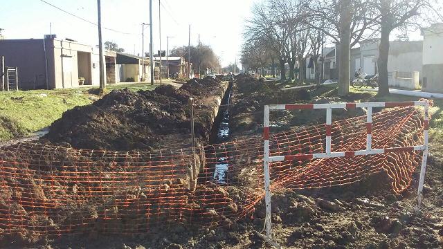 Inquietud de vecino del barrio El Panal por obstrucción total de las calles por obras