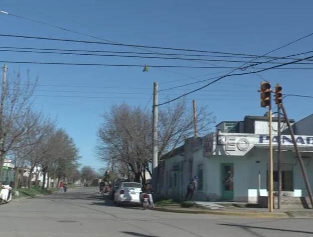 Vecina de calle Florentina Rosa y Libertad y una acusación sobre el personal de infantes