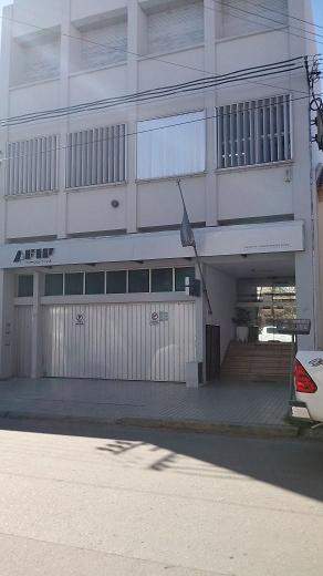 Reclamo de vecino de Leones por falta de rampas de acceso en la oficina de AFIP Marcos Juárez