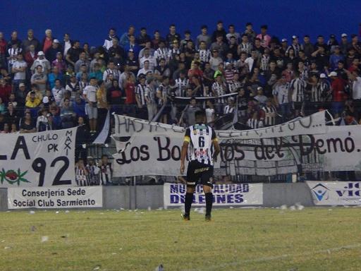2.500 personas en el partido entre Sarmiento de Leones y Racing de Córdoba