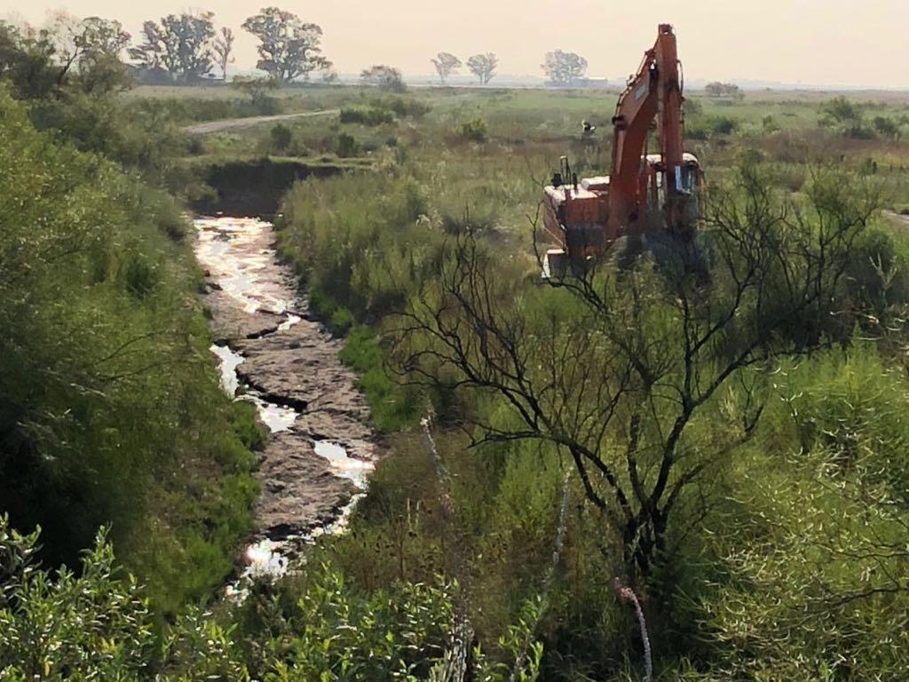 El día viernes comenzaron los trabajos desde la desembocadura del canal de Leones