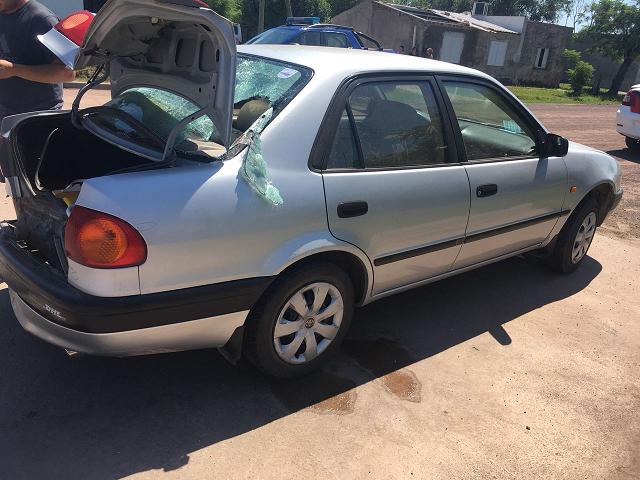 Choque entre una moto y un auto en calle Del Niño y Mendoza