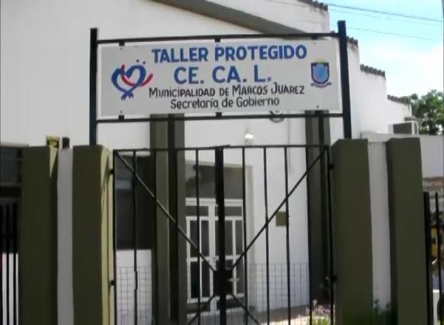 CECAL con un stand de ventas en Alem y Belgrano