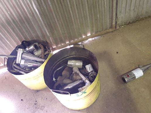 Destrucción de 33  caños de escape decomisados en operativos vehiculares