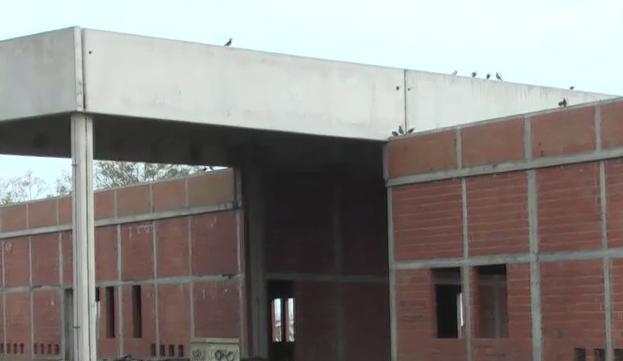 Centro Cívico: En una primera etapa se habilitará la mitad del edificio para oficinas”