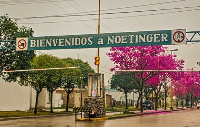 Histórico operativo en ruta 2 en Noetinger con la detención de maquinarias agrícolas