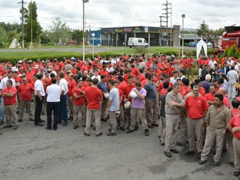 Firmart: Vassalli fue tomada por los trabajadores