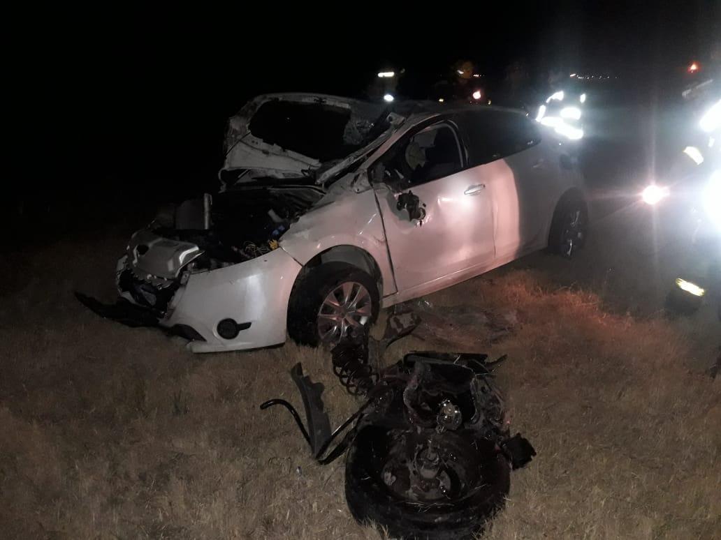 Vuelco en solitario en autopista a la altura de Leones con cuatro personas de Marcos Juàrez