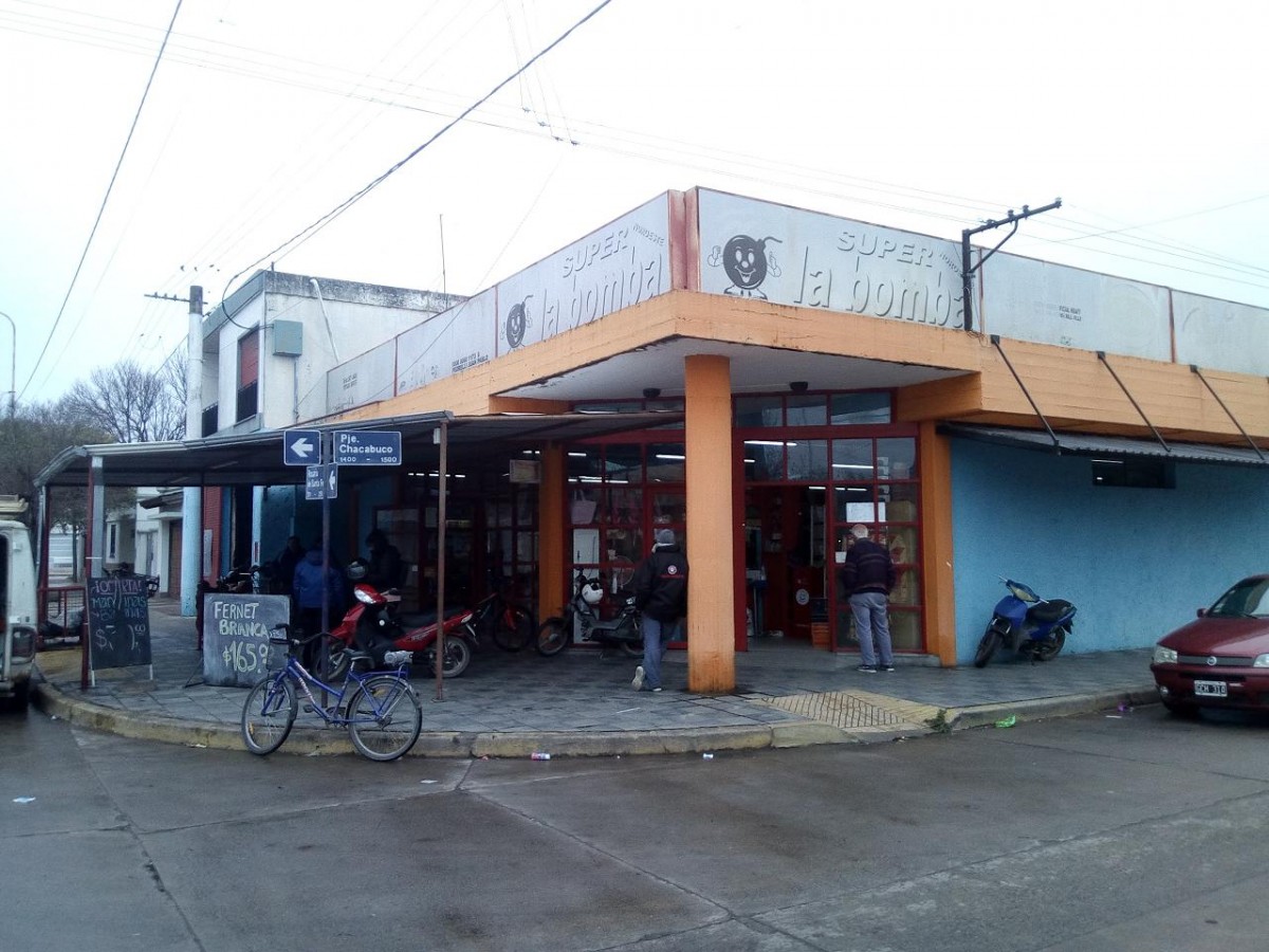 Último momento.- Principio de incendio en supermercado la Bomba noroeste