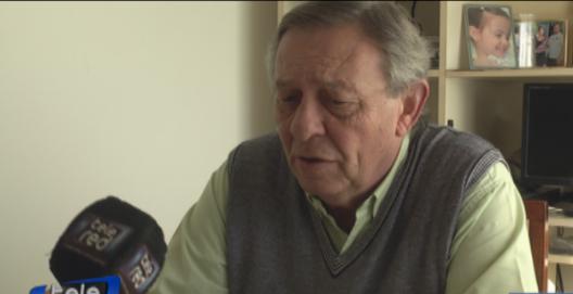 Manifestación de remiseros con una caravana de 25 autos frente al Concejo Deliberante