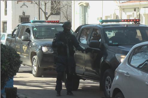 Procedimiento de FPA en siete domicilios de Leones con dos detenidos
