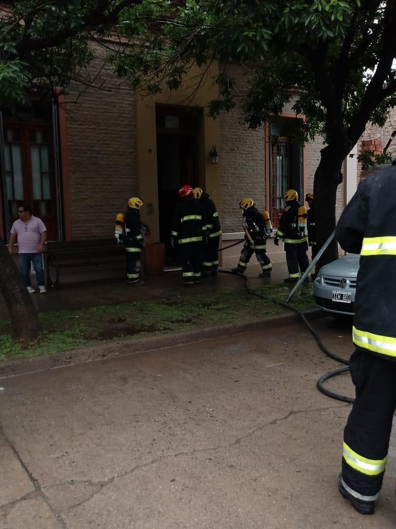 Principio de incendio en una vivienda del barrio sur