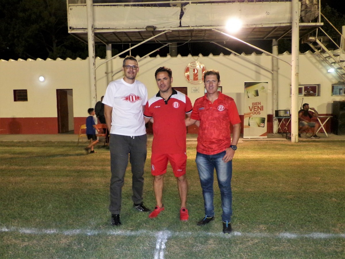 Fútbol: Torneo Interligas en Argentino: Ganaron San Martín y Progreso.-