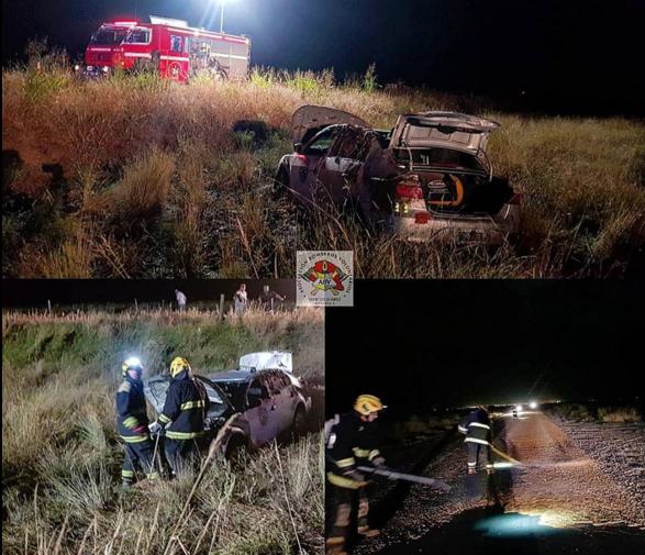 Despiste de un automóvil en ruta 12 camino a Saira  por cereal esparcido en calzada