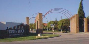 Choque en cadena en Saladillo y vuelco de un automóvil en Monte Buey