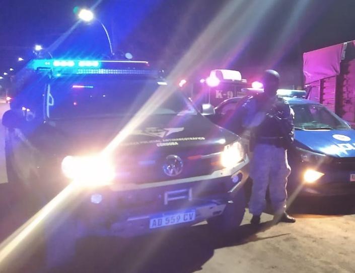 Último momento.-Cuatro allanamientos de FPA con cinco personas detenidas