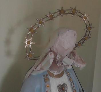 Un nuevo hecho que involucra a Mariano Marentes, con destrozos en el santuario del Hospital Abel Ayerza