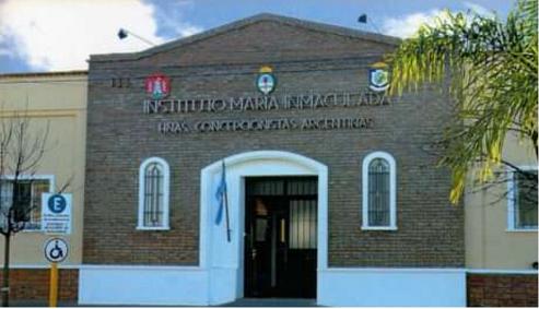 Dilema por el uso de celulares en los colegios