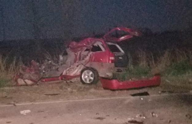 Laborde: Choque entre un automóvil y un camión  en ruta 11 con un joven fallecido