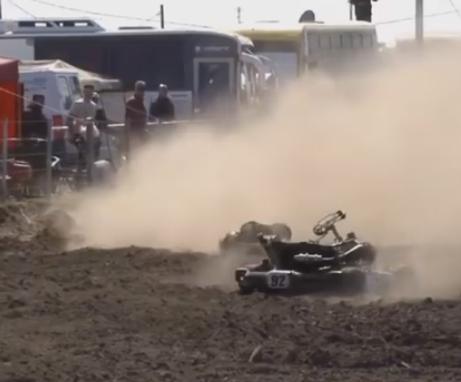 Julia Ballario protagonizó un accidente de Karting en Jovita