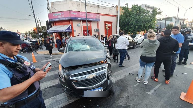Córdoba: robó, lo persiguieron y chocó a cuatro autos