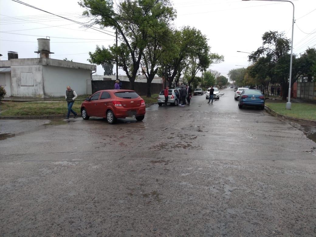 Accidente que involucra a cuatro jugadores del club Sarmiento de Leones
